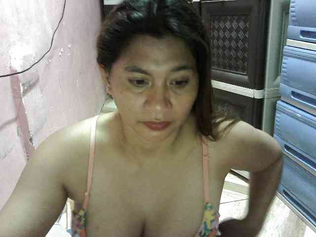 peenastyfame webcam
