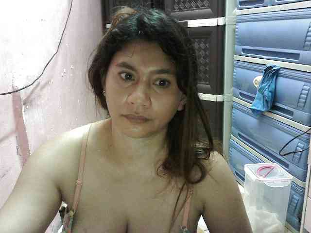 peenastyfame webcam