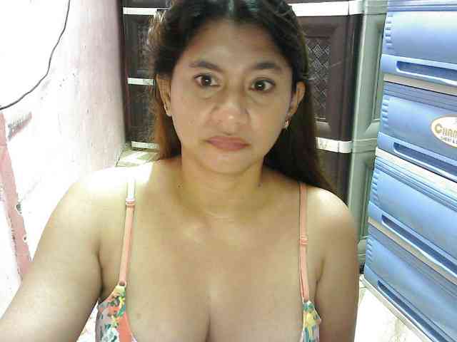 peenastyfame webcam