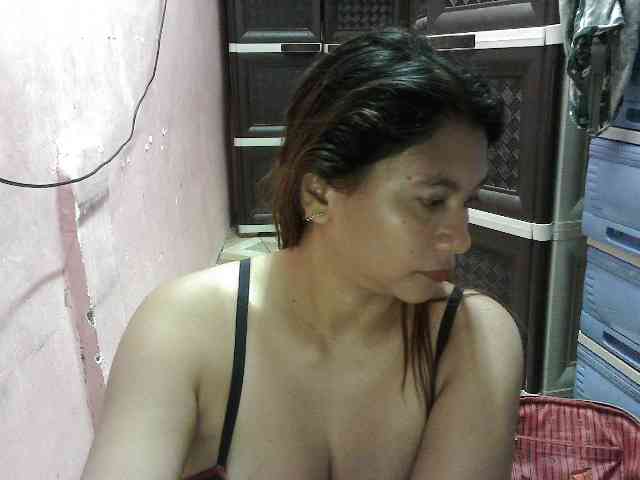 peenastyfame webcam