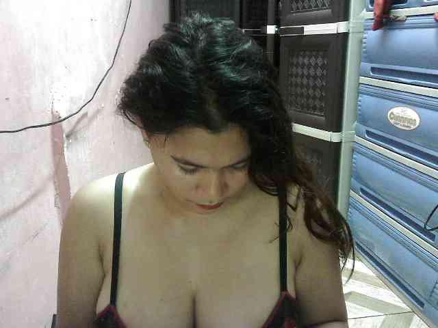 peenastyfame webcam