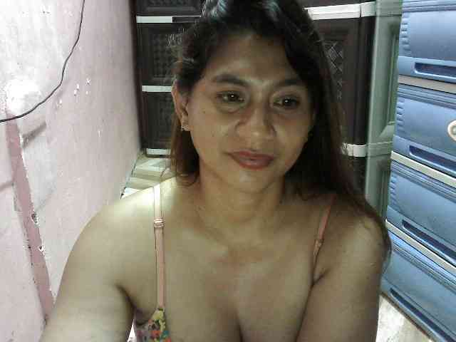 peenastyfame webcam