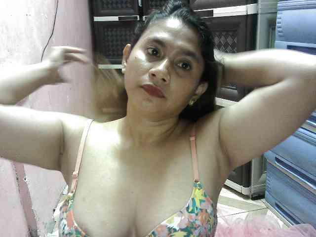 peenastyfame webcam