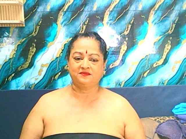 matureindian Live Webcam on BongaCams