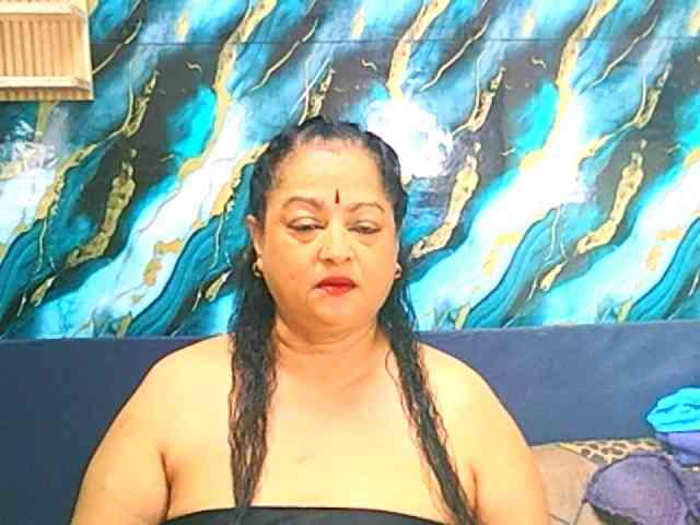 matureindian Live Webcam on BongaCams