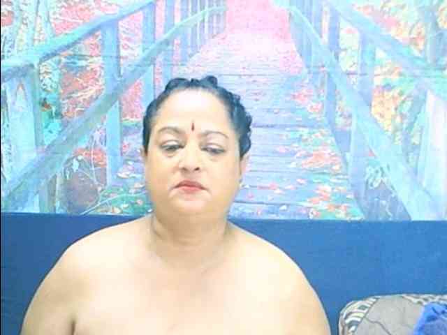 matureindian Live Webcam on BongaCams