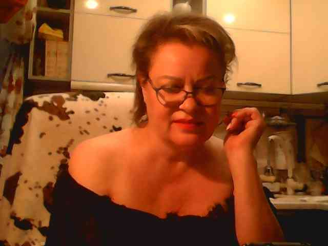 AlyaBest webcam