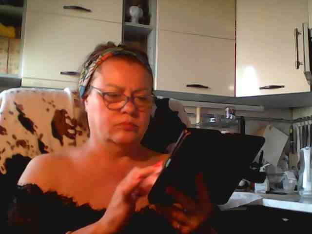 AlyaBest webcam