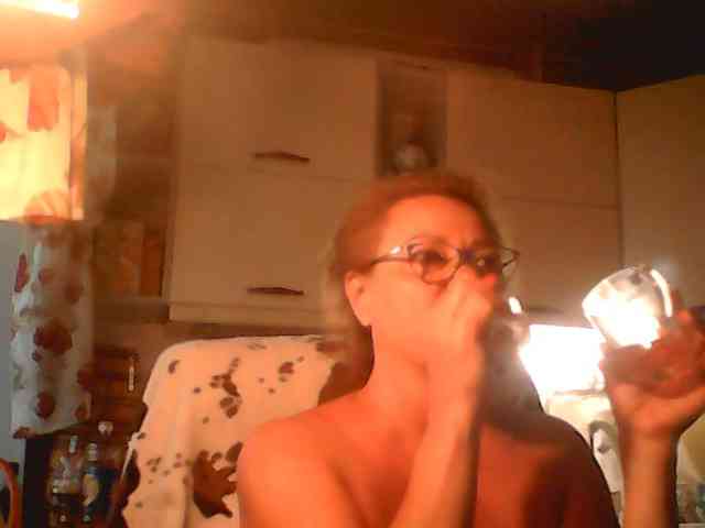 AlyaBest webcam