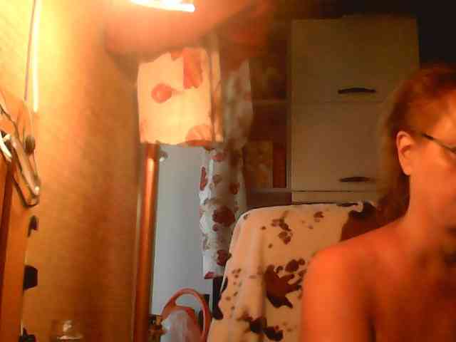 AlyaBest webcam