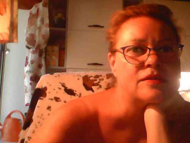AlyaBest webcam