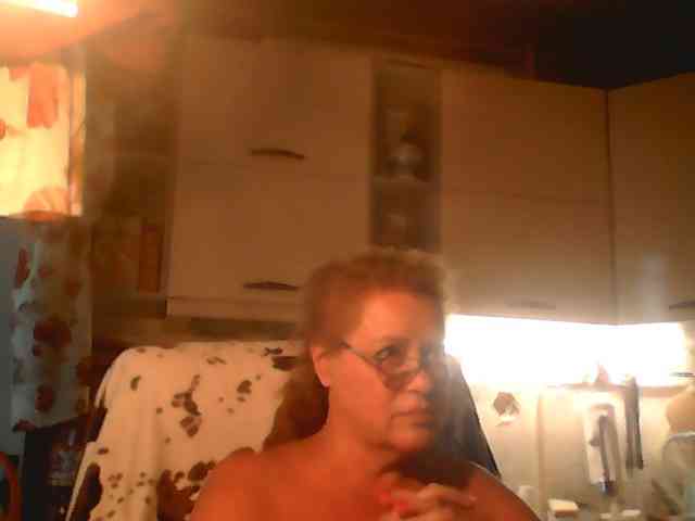 AlyaBest webcam
