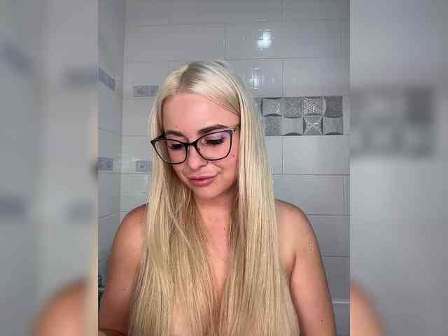 AnnaSmile webcam