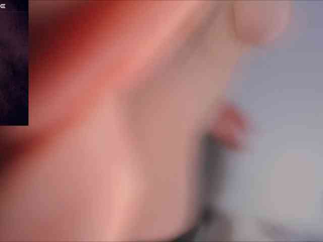 AnnaSmile webcam