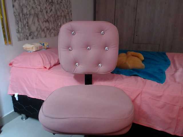 agatafox's BongaCams show and profile