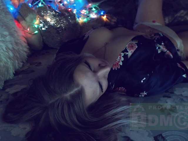 Gasoli_ne's BongaCams show and profile