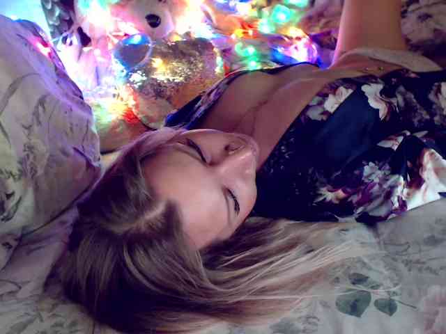 Gasoli_ne Live Webcam on BongaCams