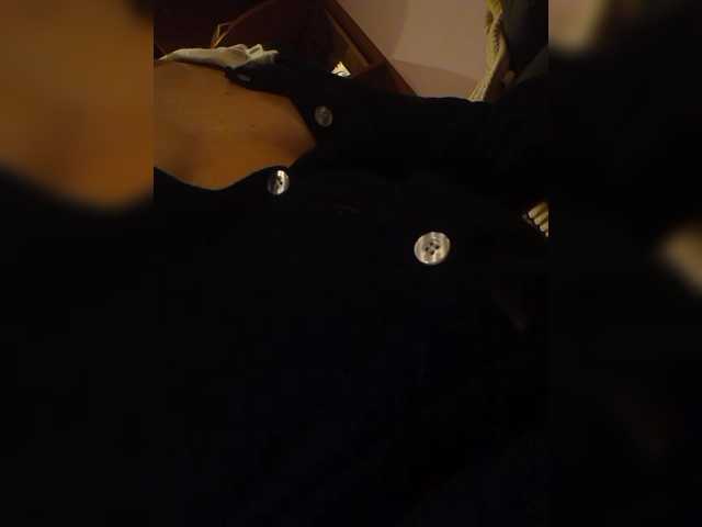 iSexyGerl's BongaCams show and profile