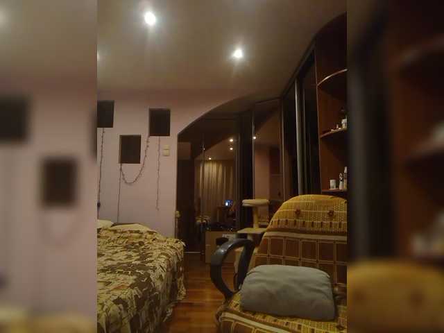 iSexyGerl's BongaCams show and profile