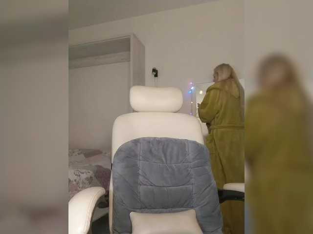 monnasky live sex show