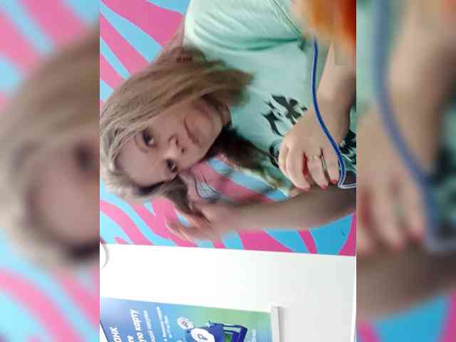 Angelo4ek38 webcam