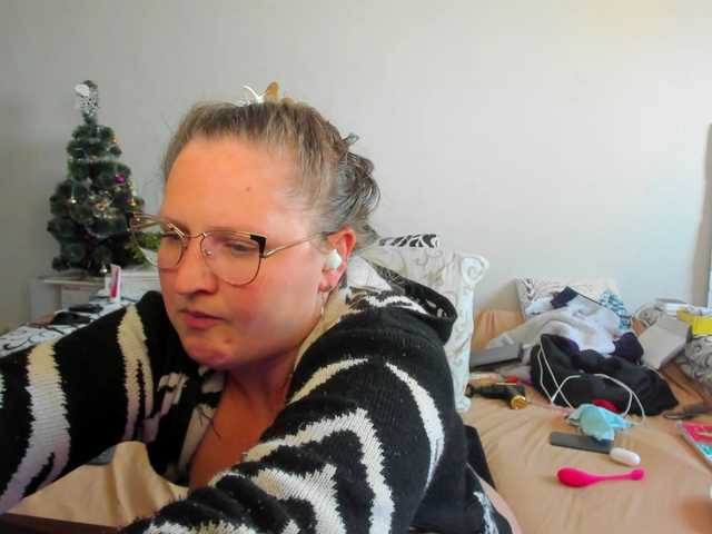 AZavisimost's BongaCams show and profile