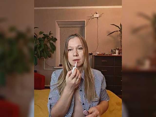 Misslyolika's BongaCams show and profile