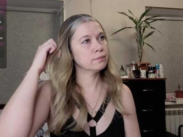 Misslyolika's BongaCams show and profile