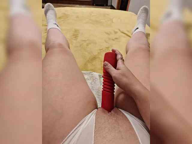 WildCatling webcam