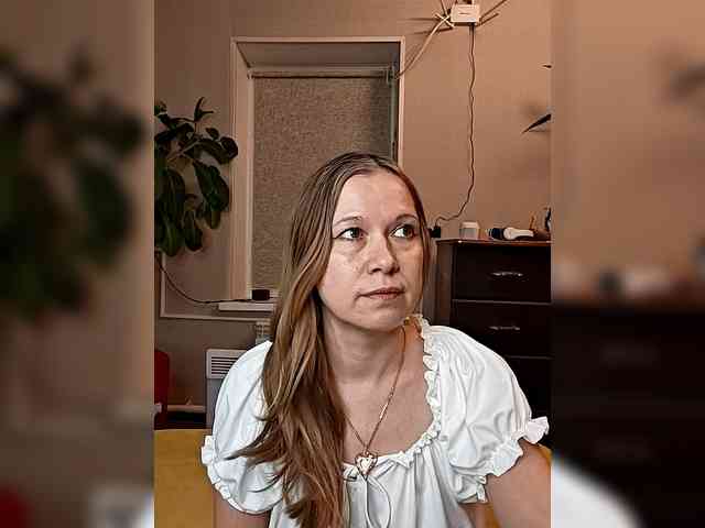 Misslyolika Live Webcam on BongaCams