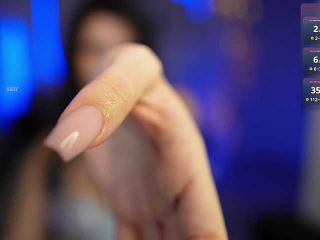 Swarowskaya's BongaCams show and profile