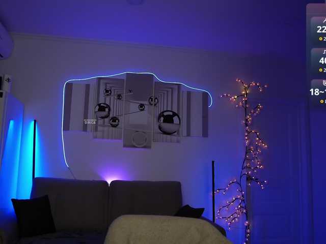 Swarowskaya's BongaCams show and profile