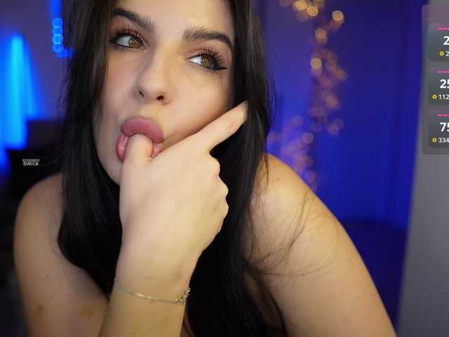 swarowskaya live sex show