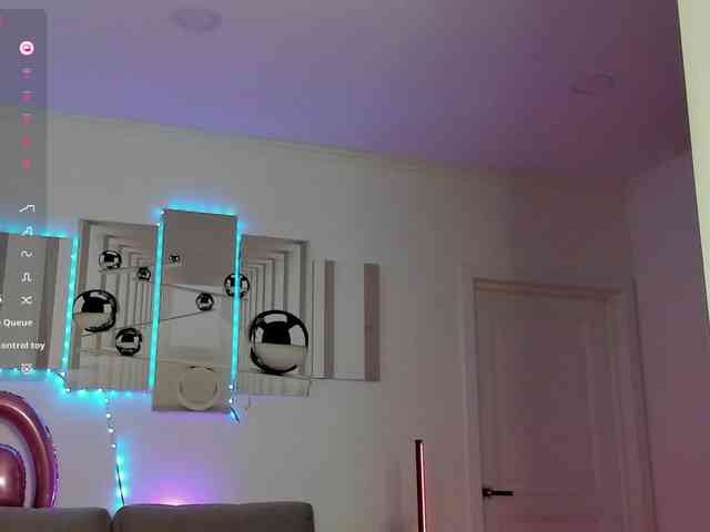 SayYesS webcam