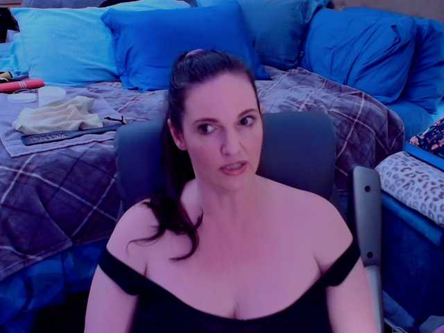 NinaJaymes's BongaCams show and profile