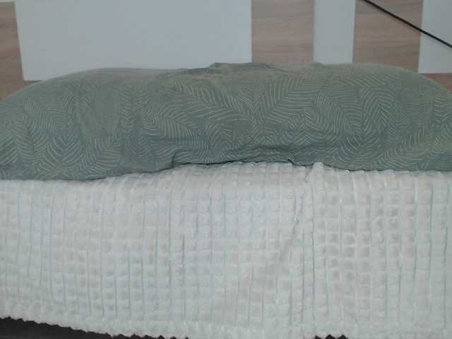 markuzi7's BongaCams show and profile