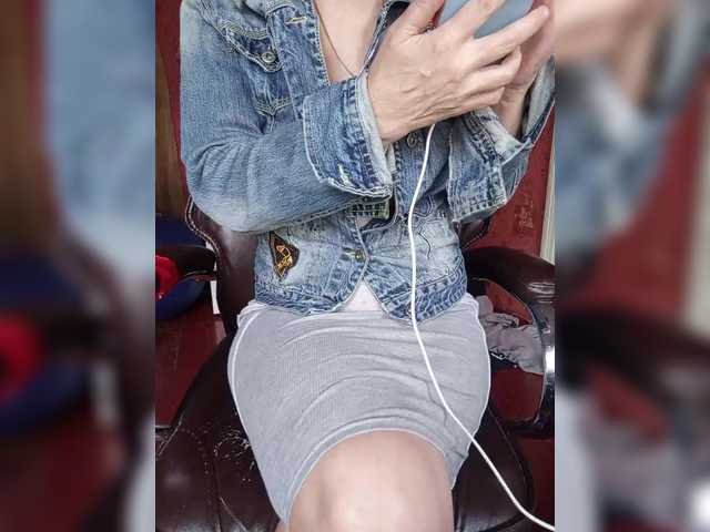 SexyNaturalka's BongaCams show and profile