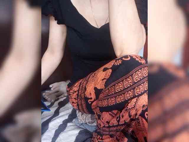 557_SexyNaturalka667 webcam