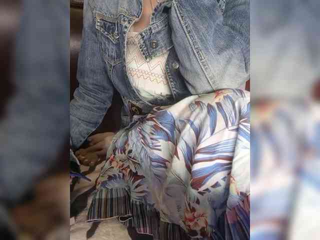 557_SexyNaturalka667 webcam