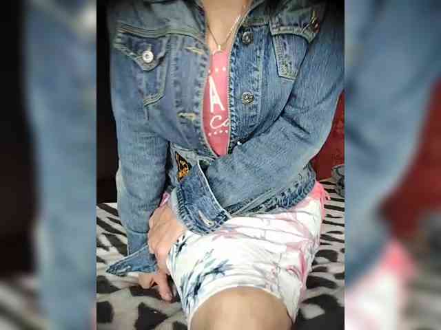 111_Sensuality_223 webcam