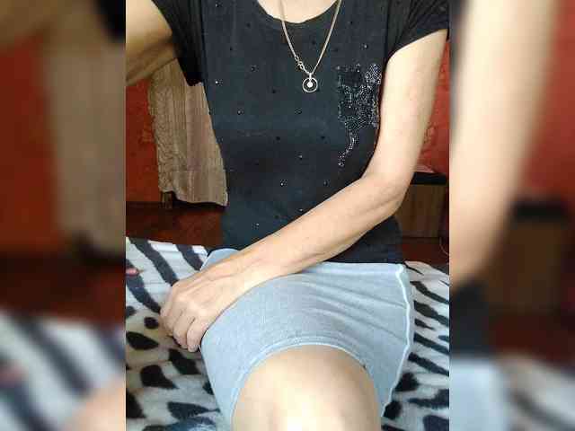 11_Sensuality_11 webcam