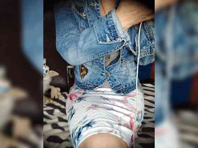 259_Senses_266 webcam