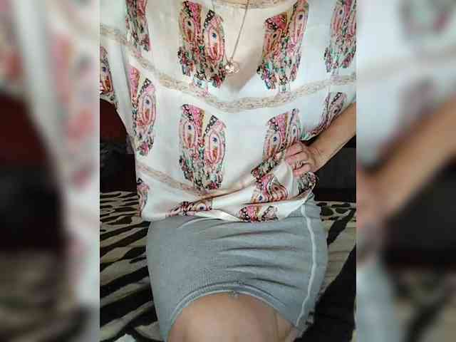 44_Sensuality_44 webcam