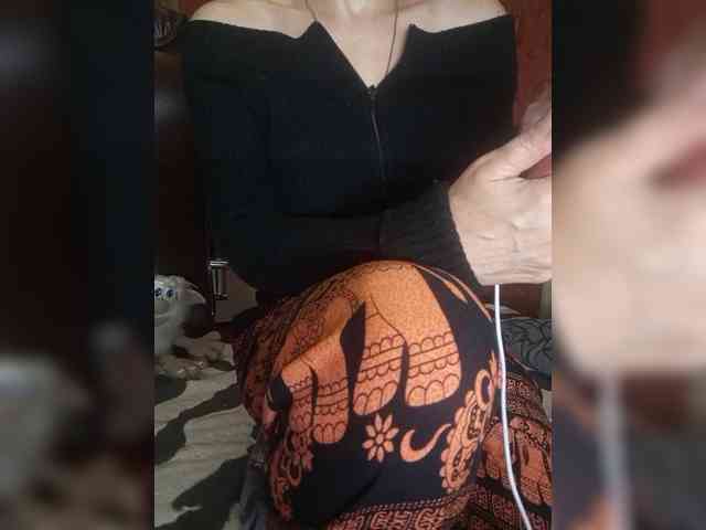 228_SexyNaturalka348 webcam