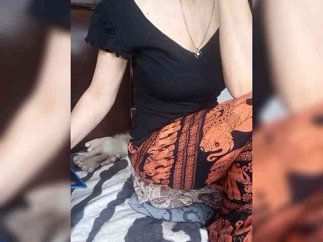 557_SexyNaturalka667 webcam