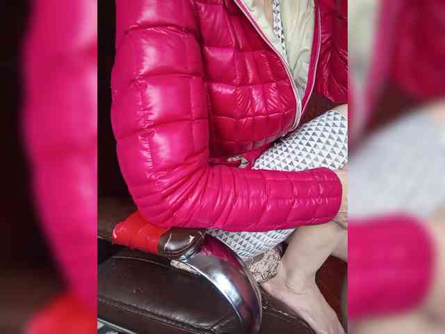 SexyNaturalka Live Webcam on BongaCams