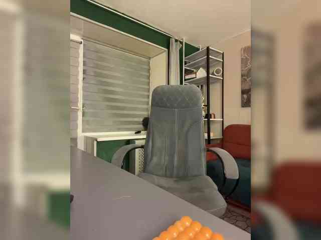 1_Aariella_1 webcam