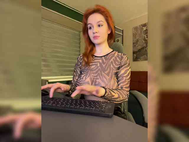 1_Aariella_1 webcam