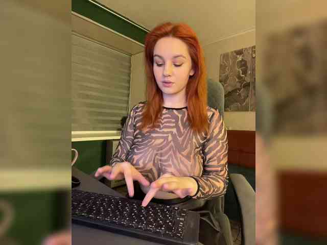 chat nude Aariella