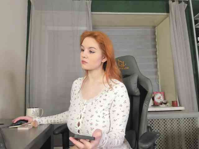 1_Aariella_1 webcam